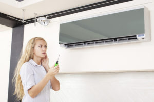 Should You Replace Your Old AC Unit? 