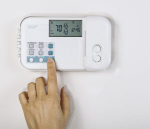 Energy Efficiency Concerns: Adjusting Your Thermostat to Save Money